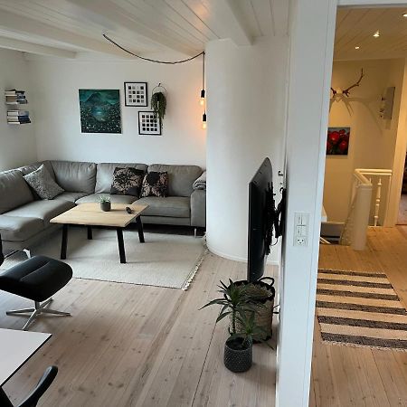 Apartment Downtown - Great View! Klaksvík Екстериор снимка